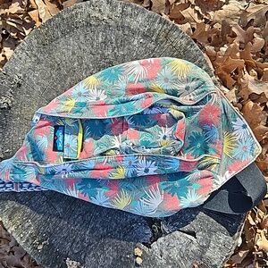 Kavu sling bag